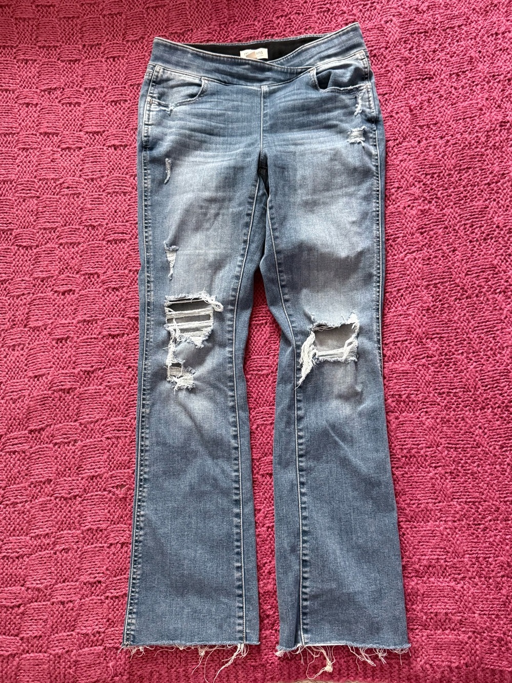 Maurice's Distressed Stretch jeans Small
